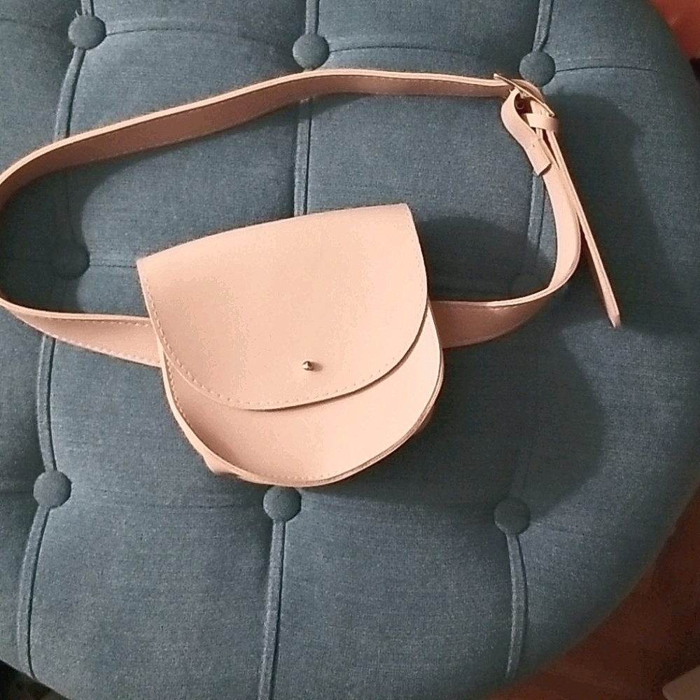 Karma Belt pouch